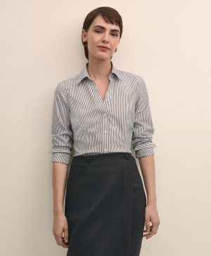 Fitted Non-Iron Stretch Supima ® Cotton Striped Dress Shirt