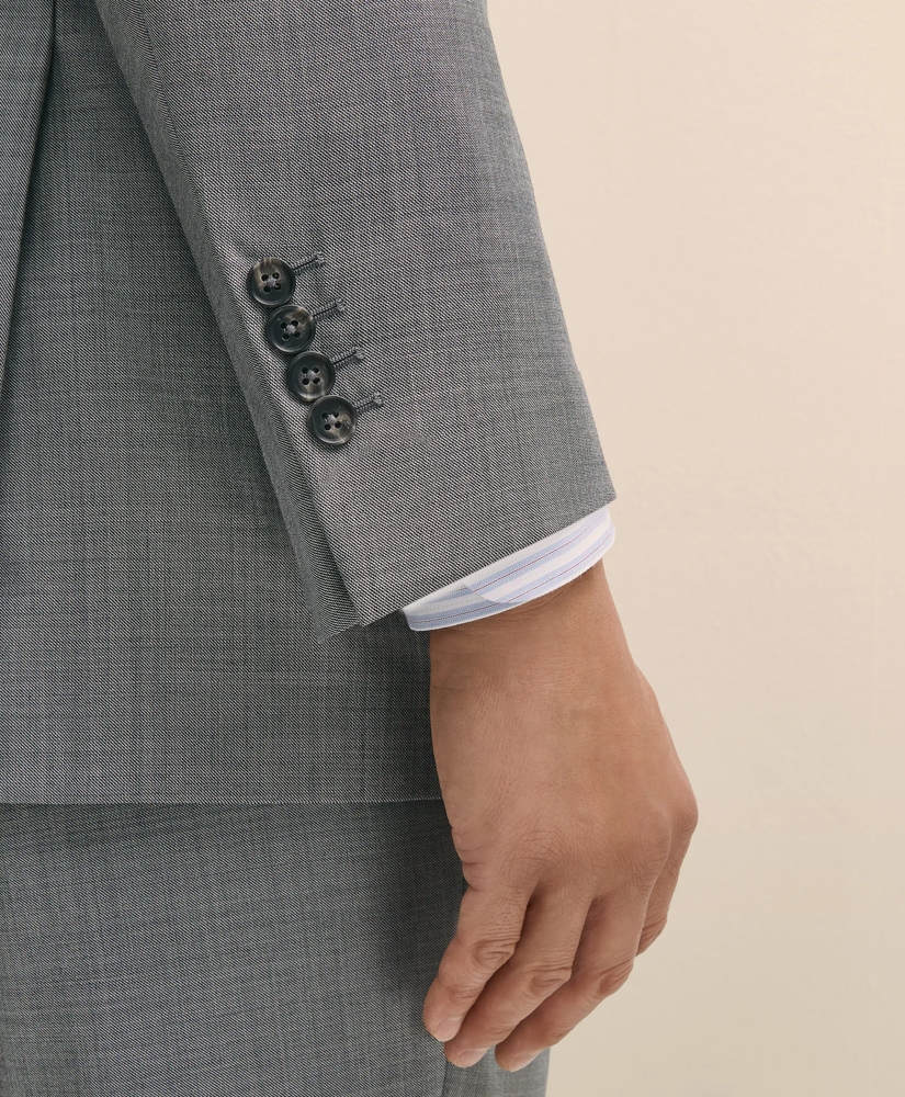 58c94049_TRADITIONAL_FIT__WOOL_SHARKSKIN_1818_SUIT_LIGHT_GREY-1