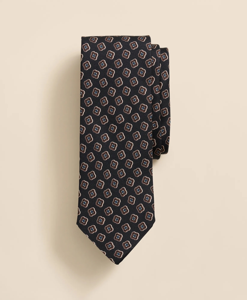 6b62b404_SILK_TOSSED_SQUARE_TIE_BLACK_MULTI-1
