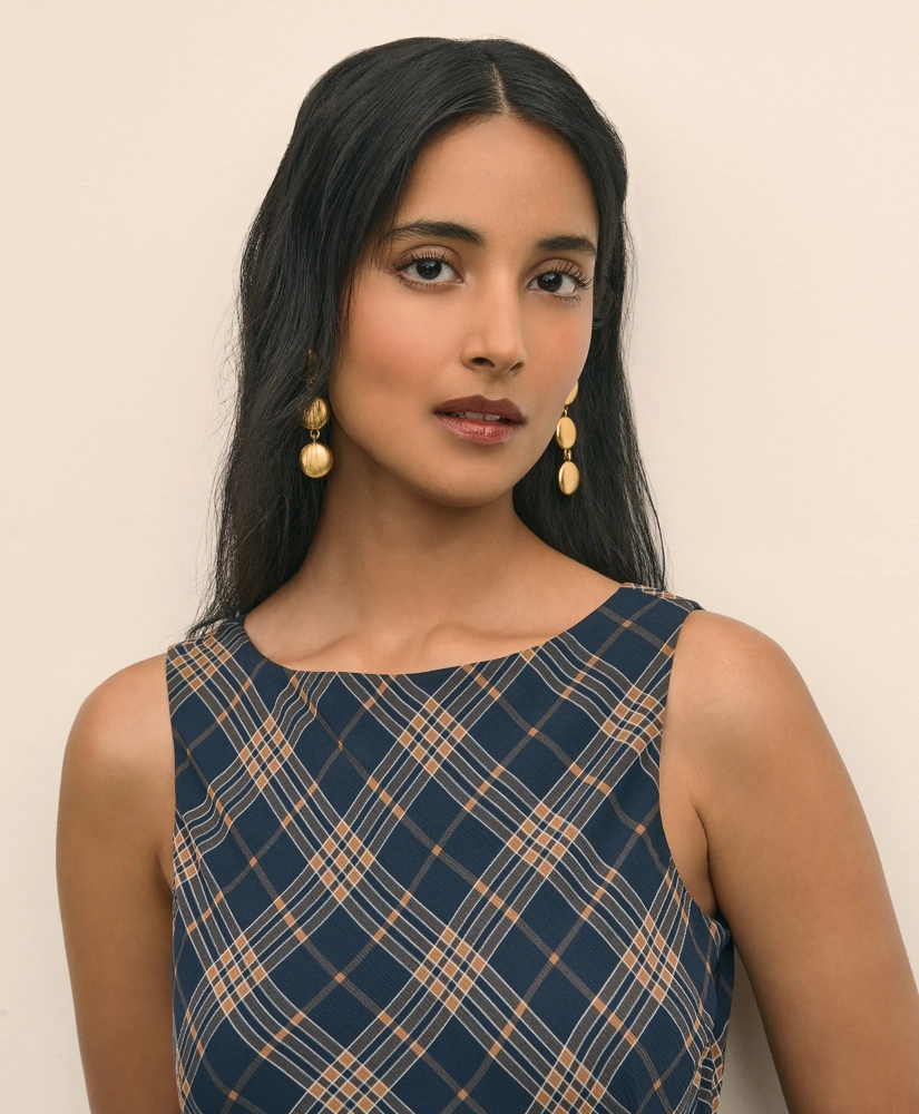 6ec1d396_CRINKLE_CHIFFON_PLAID_MAXI_DRESS_NAVY-1