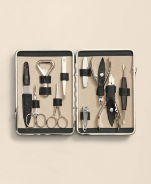 Stainless Steel Manicure Set With Calfskin Case