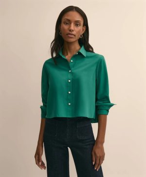 The Cropped Back-Pleat Shirt